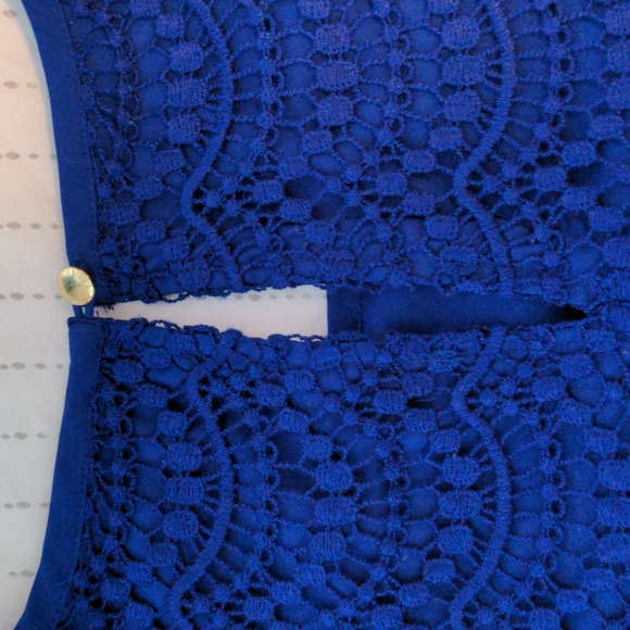 Blue Lace Banana Republic Top - Picture 5 of 6